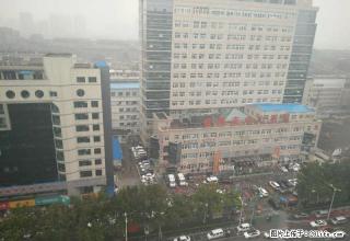 北门口超大客厅南北通透（秦峰大厦）有钥匙房适合各种办公场所 - 咸阳28生活网 xianyang.28life.com