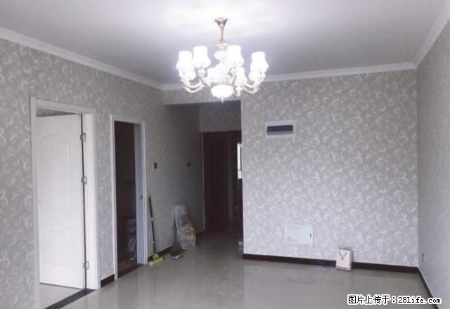 人民中路 恒天广场 一室新房全壁纸，办公居家均可， 随时看房 - 房屋出租 - 房屋租售 - 咸阳分类信息 - 咸阳28生活网 xianyang.28life.com