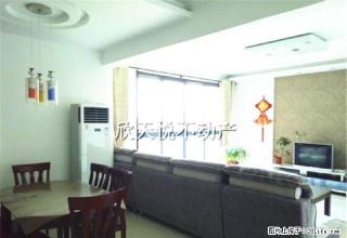 世纪大道华宇蓝郡三室家具家电全齐拎包入住临近西宝高速出入口 - 咸阳28生活网 xianyang.28life.com