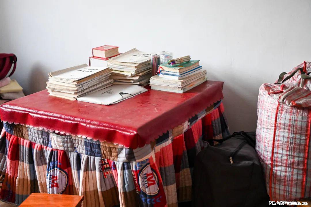 全网追的“扁担女孩”，找了一份暑假工，时薪12元 - 咸阳生活资讯 - 咸阳28生活网 xianyang.28life.com